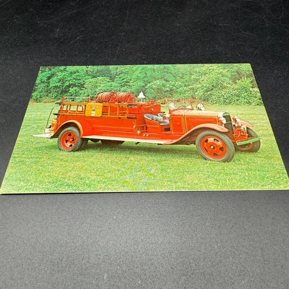1931 Ford Model AA Fire Truck Postcard Long Island Auto Museum Syosset NY Unused - Picture 1 of 6